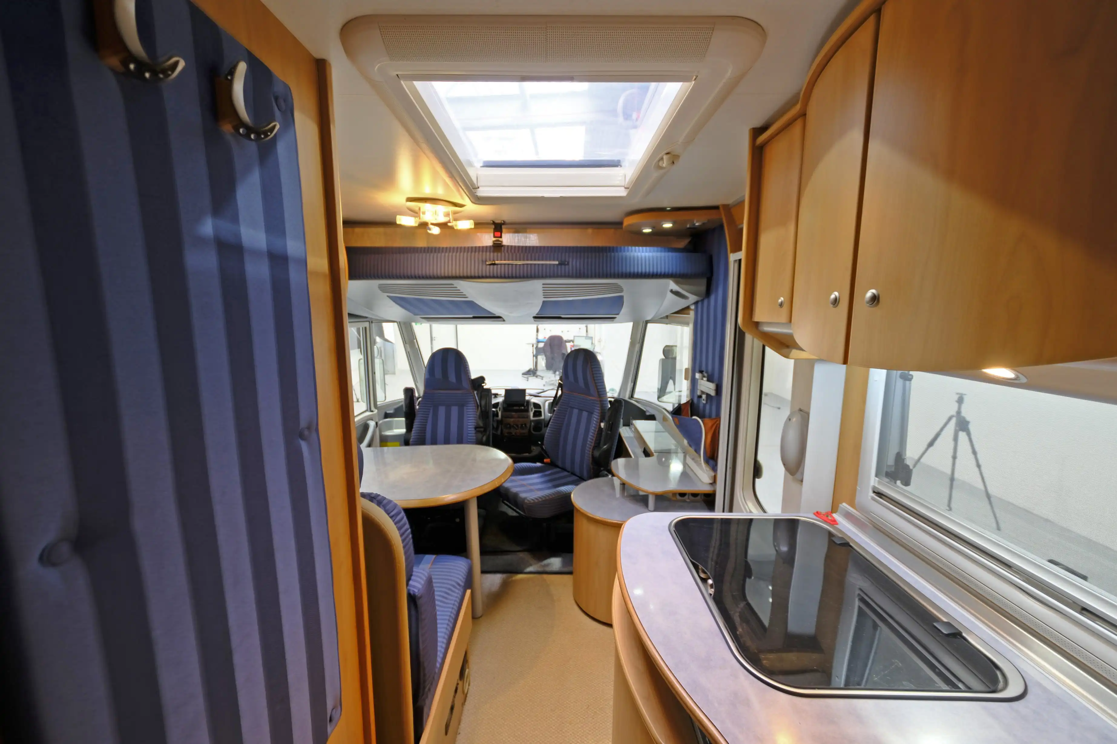 BUERSTNER I 640 Elegance